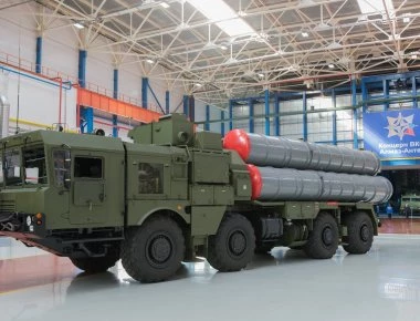 Σε 12 μήνες παραδίδονται οι S-400 στηv Τουρκία - Η πρώτη φωτό των τουρκικών συστημάτων από την γραμμή παραγωγής